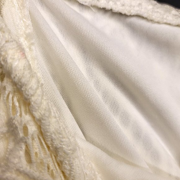 Wide Shoulder Midi Dress - Picture 3 of 7